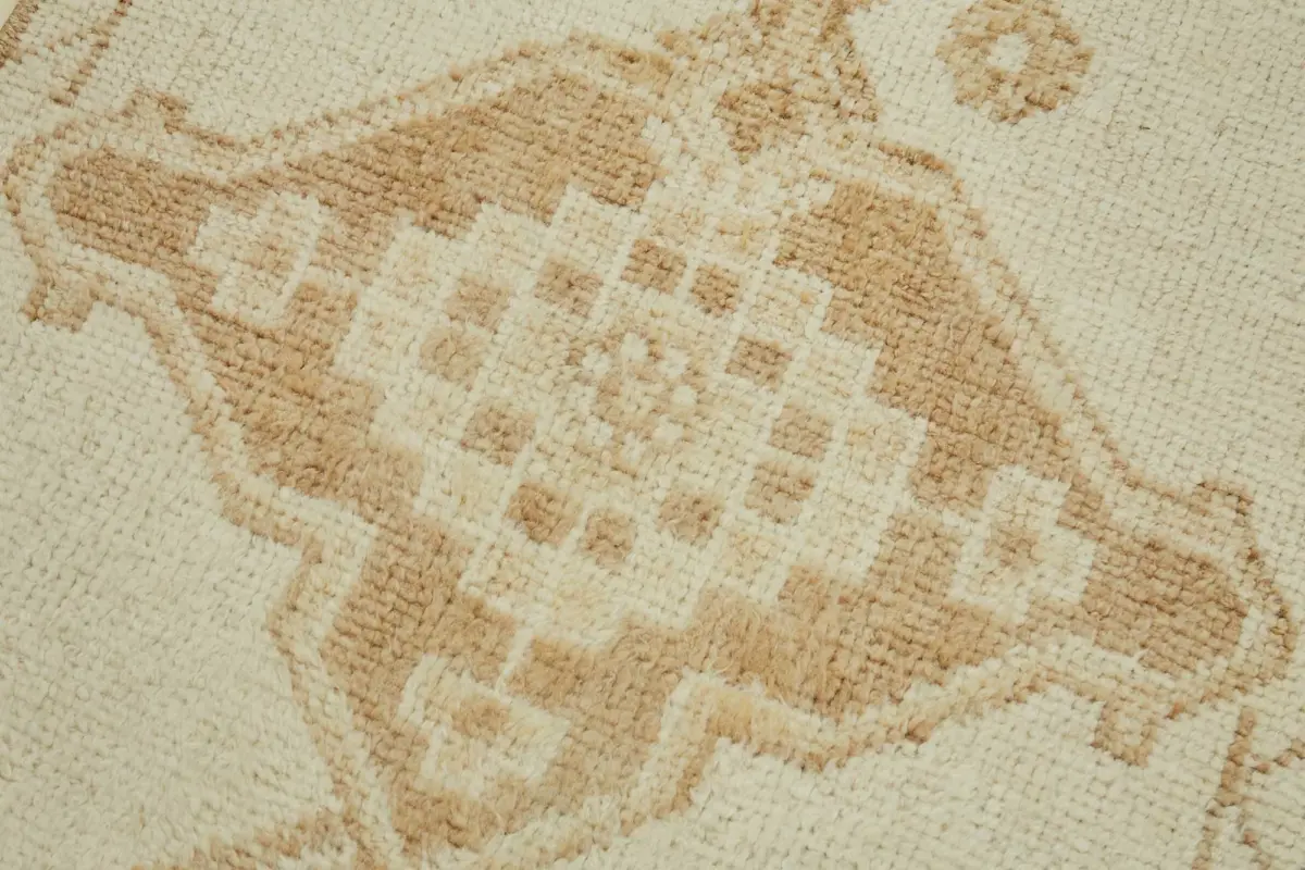 Herki Eskitme Bej Pamuk Üzerine Yün El Dokuma Halı-091x326 - Görsel 5