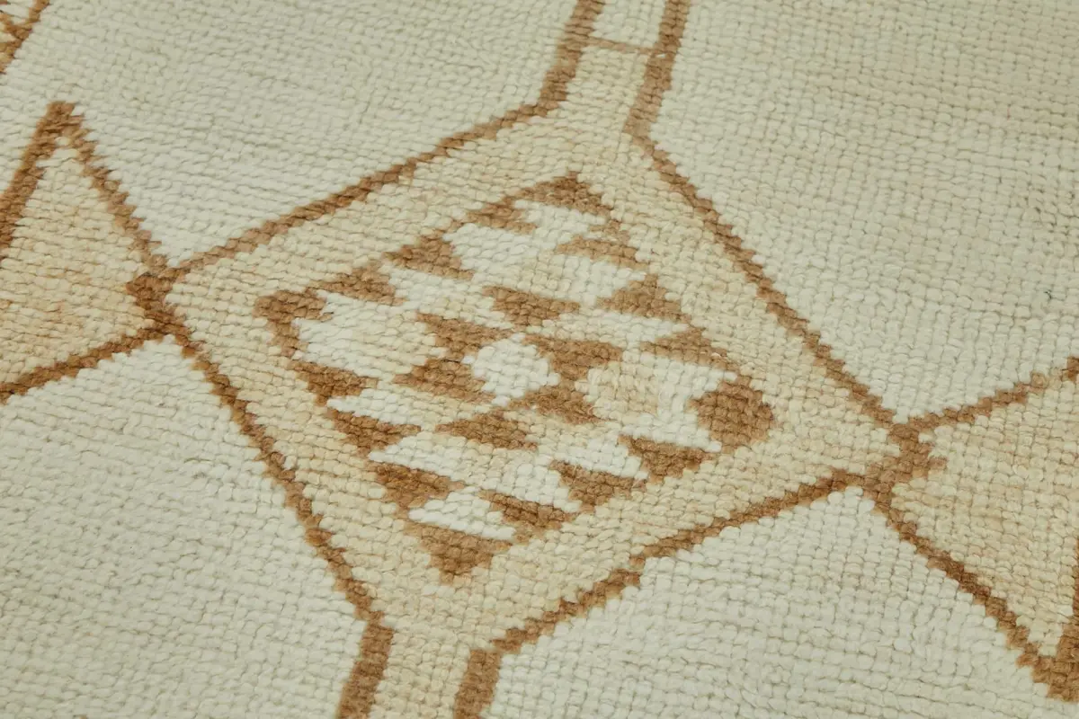 Herki Eskitme Bej Pamuk Üzerine Yün El Dokuma Halı-090x358 - Görsel 5