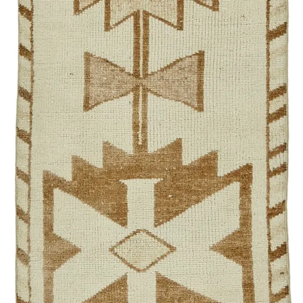 Rc_48197_0_Beige_Oriental_Runner_Rugs