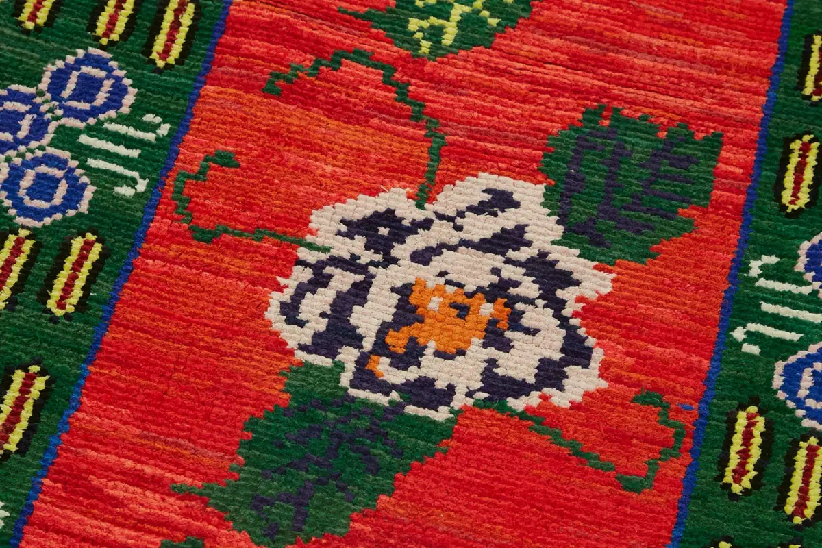 Herki Eskitme Kırmızı Pamuk Üzerine Yün El Dokuma Halı-083x407 - Görsel 5