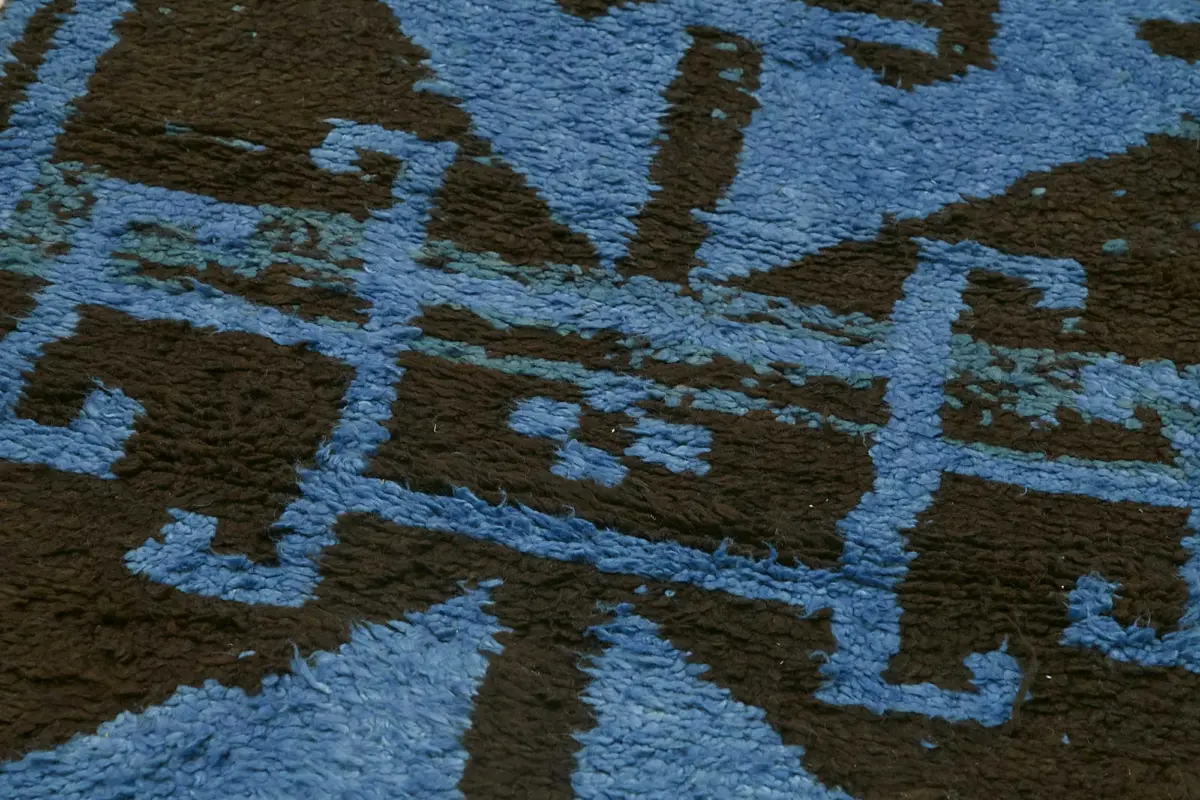 Herki Eskitme Mavi Pamuk Üzerine Yün El Dokuma Halı-097x350 - Görsel 5