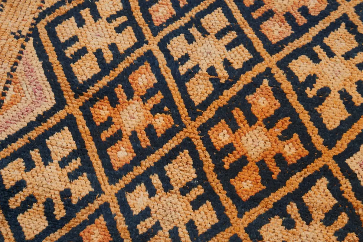 Herki Eskitme Turuncu Pamuk Üzerine Yün El Dokuma Halı-083x425 - Görsel 5