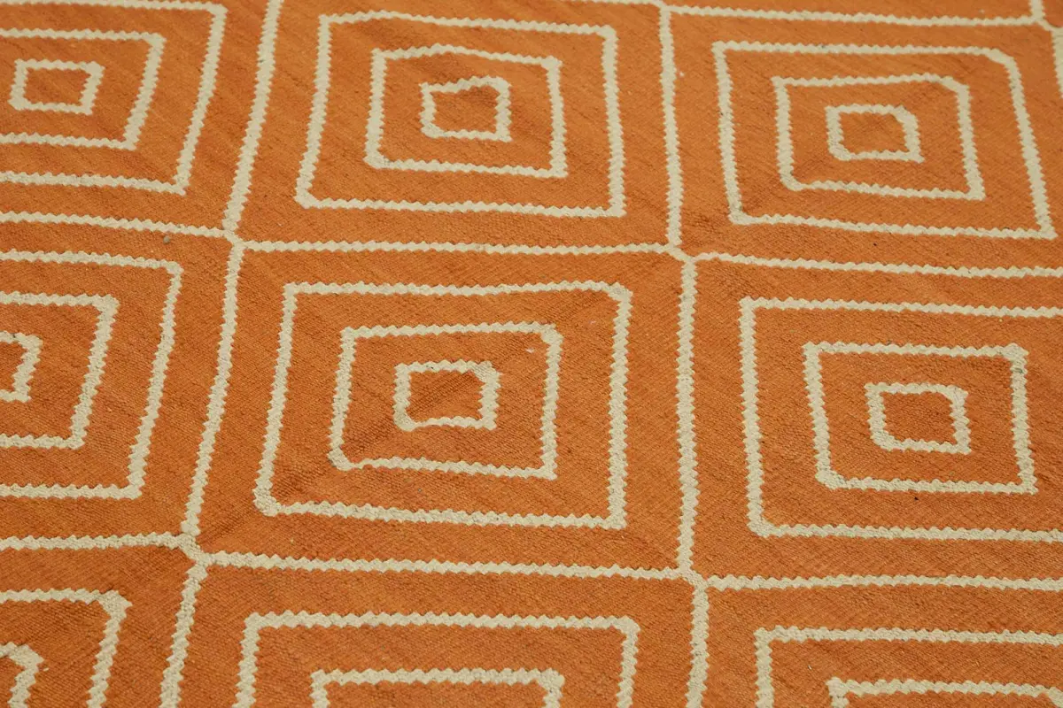 Söküntü Turuncu Geometrik Yün El Dokuma Kilim-254x303 - Görsel 5