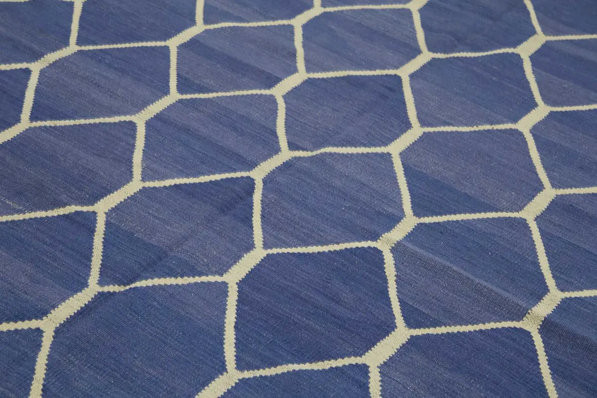 Söküntü Mor Geometrik Yün El Dokuma Kilim-250x352 - Görsel 5