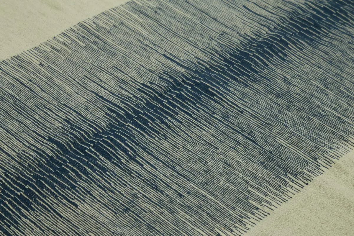 Söküntü Mavi Çizgili Yün El Dokuma Kilim-247x328 - Görsel 5