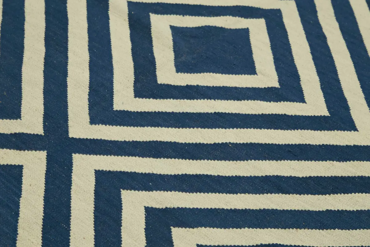 Söküntü Mavi Geometrik Yün El Dokuma Kilim-260x345 - Görsel 5