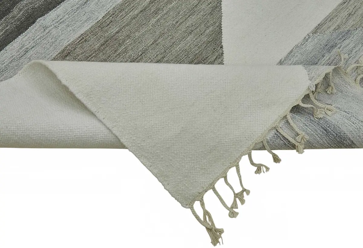 Söküntü Gri Geometrik Yün El Dokuma Kilim-275x366 - Görsel 6