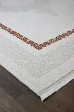 Forton Çerçeveli Krem Akrilik Makine Halısı - Görsel 2