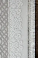 Batres Çerçeveli Krem Akrilik Makine Halısı - Görsel 3