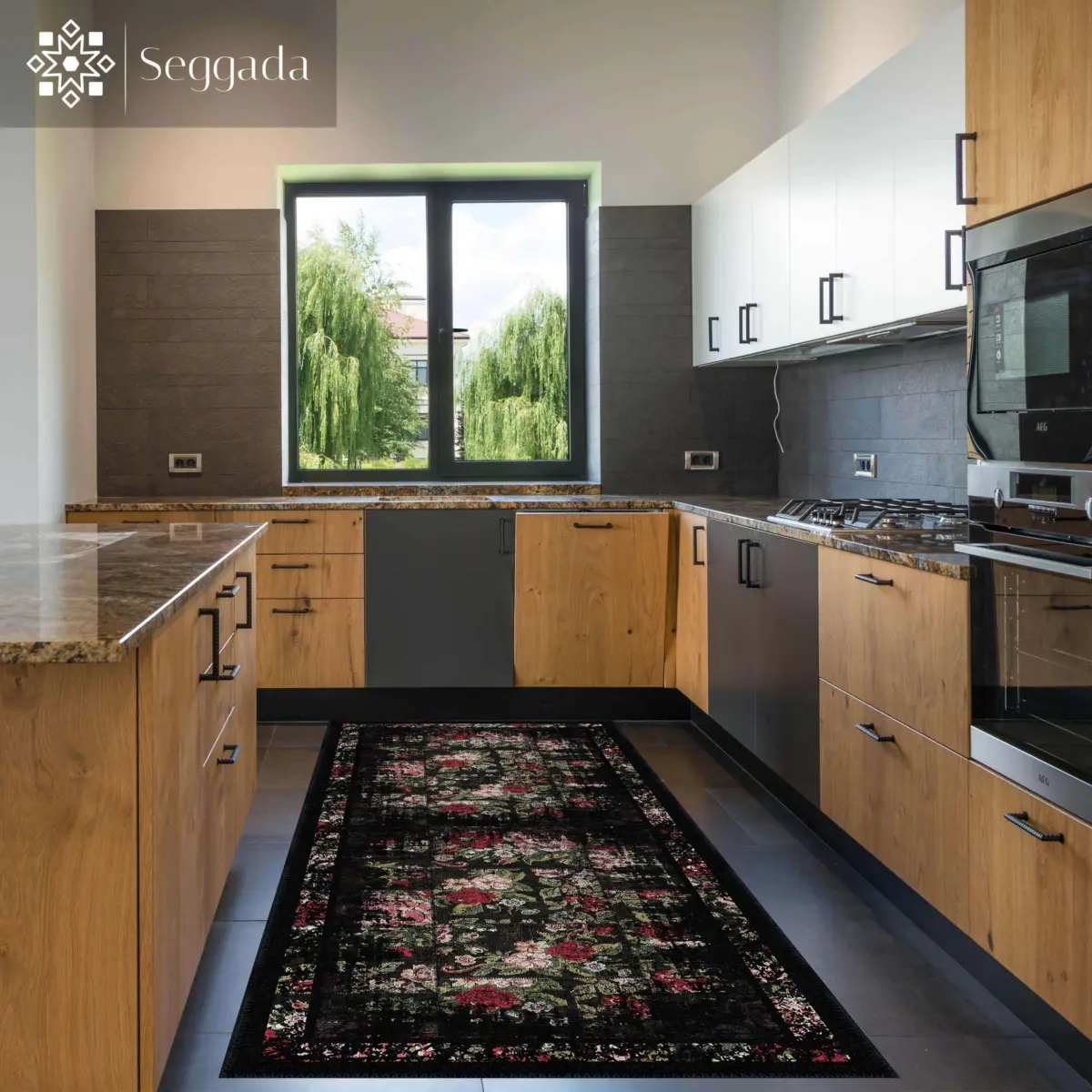 Born Desenli Siyah Polyester ve Pamuklu Yıkanabilir Kaydırmaz Taban Dijital Baskı Halısı - Görsel 4