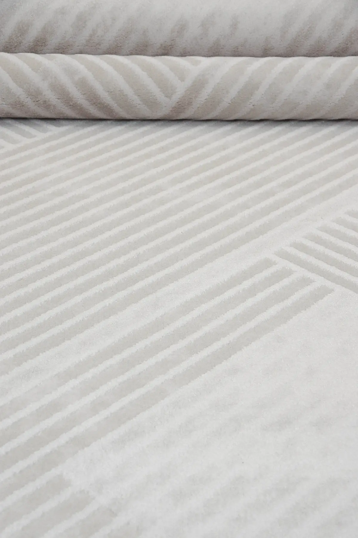 Powick Modern Krem Akrilik Makine Halısı - Görsel 4