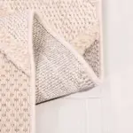 Asuni Geometrik Krem Kabartmalı Polipropilen Makine Halısı - Görsel 3