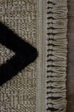 Dipley Çerçeveli Beyaz Polyester Makine Halısı - Görsel 3