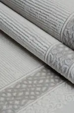 Batres Çerçeveli Krem Akrilik Makine Halısı - Görsel 7