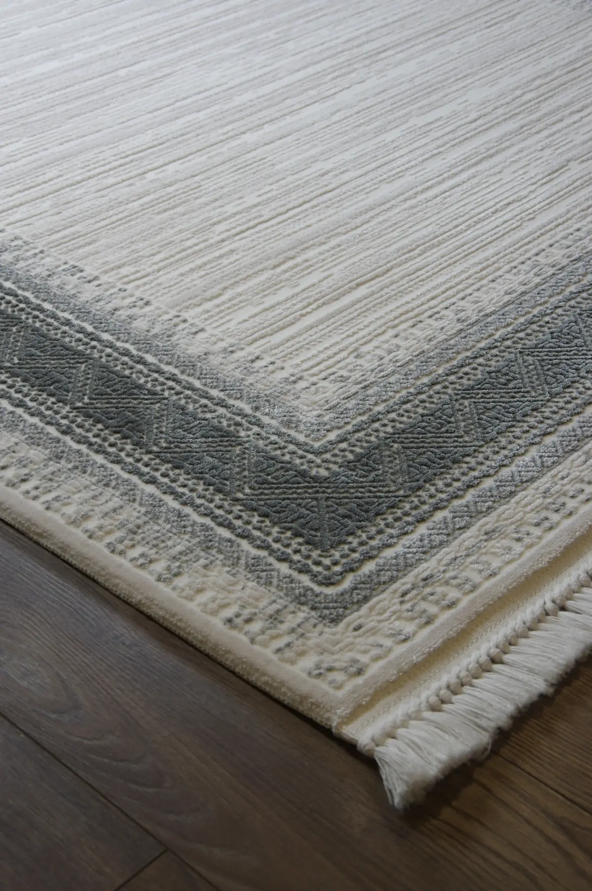 Morelli Çerçeveli Krem Gri Çizgili Akrilik Makine Halısı - Görsel 2