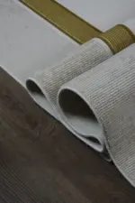 Luce Çerçeveli Krem Gold Çizgili Akrilik Makine Halısı - Görsel 6