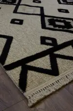 Dipley Çerçeveli Beyaz Polyester Makine Halısı - Görsel 2