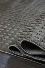 Compton Modern Kahverengi Polyester Makine Halısı - Görsel 5