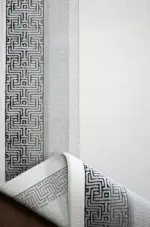 Rimini Çerçeveli Krem Siyah Çizgili Akrilik Makine Halısı - Görsel 4