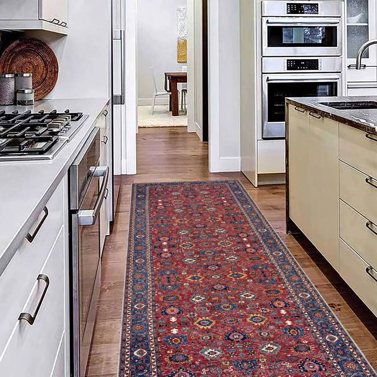 Loudi Çerçeveli Kırmızı Polyester ve Pamuklu Kaydırmaz Tabanlı Yıkanabilir Dijital Baskı Halısı - Görsel 5