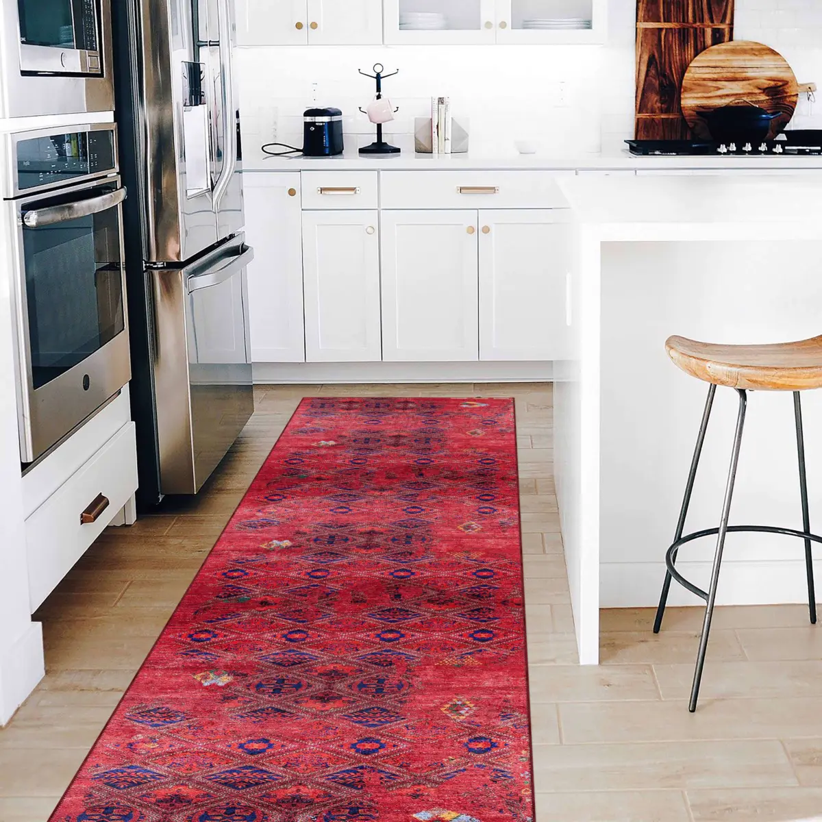 Stora Klasik Kırmızı Polyester ve Pamuklu Kaydımraz Tabanlı Yıkanabilir Dijital Baskı Halısı - Görsel 5