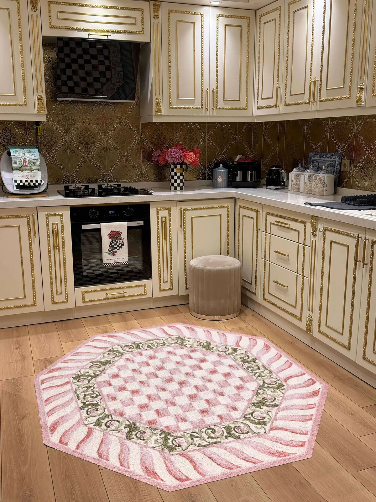 Aren Mutfak 01 Modern Çerçeveli Pembe Polyester Kaydırmaz Tabanlı Yıkanabilir Dijital Baskı Mutfak Halısı - Görsel 5