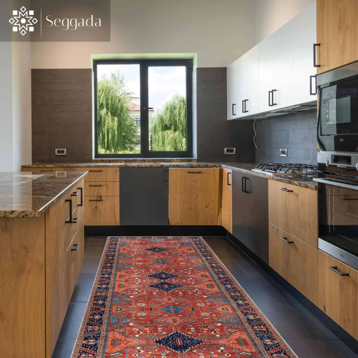 Ubon Çerçeveli Kırmızı Polyester ve Pamuklu Kaydırmaz Tabanlı Yıkanabilir Dijital Baskı Halısı - Görsel 5